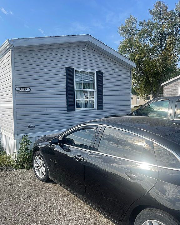 1st image of 1029 Garfield Ave