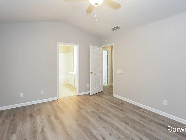 10456 Roundleaf Dr — Photo 7