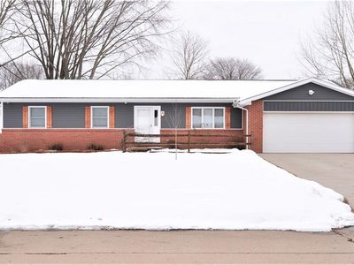 715 Redwood Dr, Canal Fulton, OH, 44614