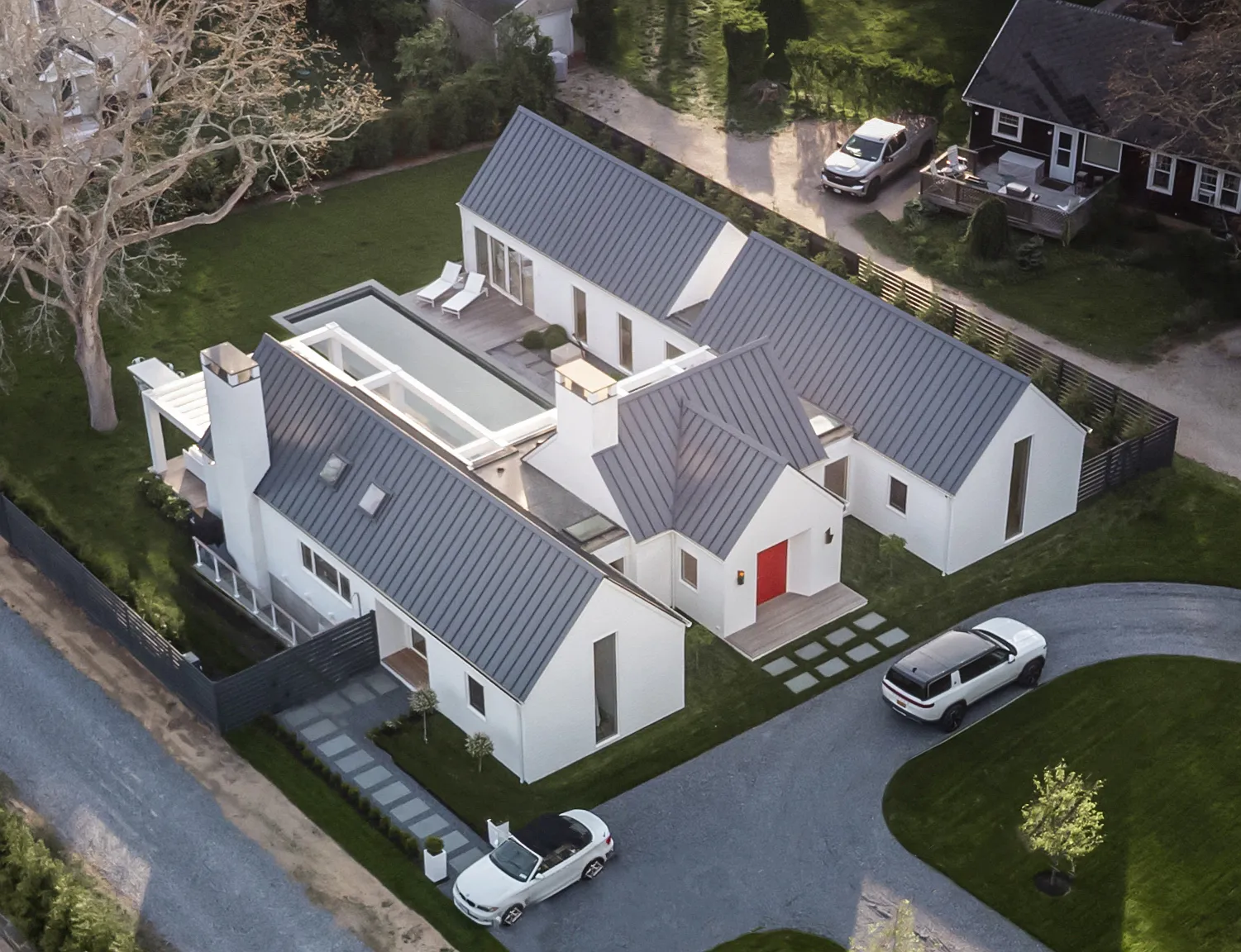 New Modern Luxury in Amagansett — Photo 2