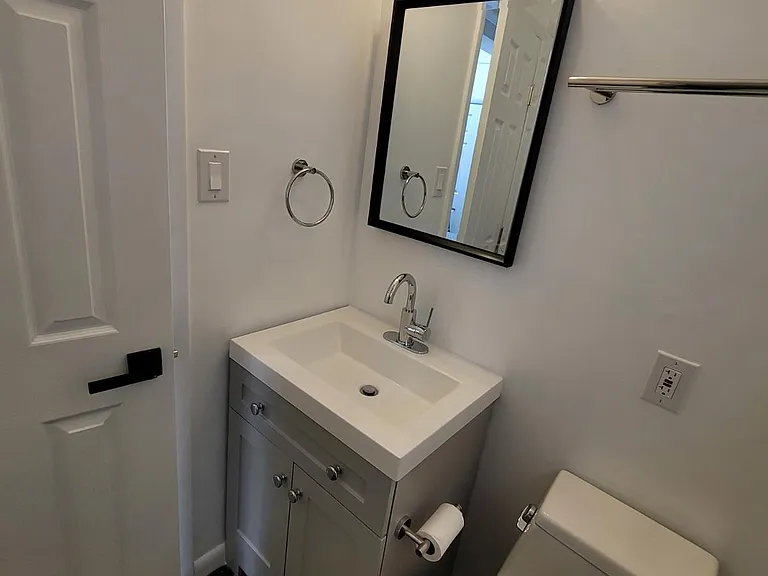 726 S 8th St #3 — Photo 8