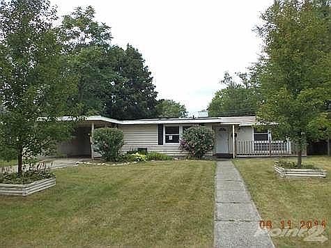 1st image of 3235 Essex Dr