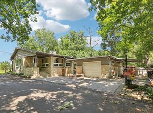 N6998 Poplar Ln, Elkhorn, WI 53121