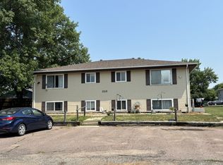 1113 Cochrane St S #3, Aberdeen, SD 57401