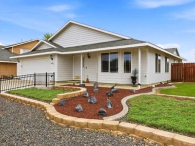 8303 Wrigley Dr, Pasco, WA, 99301