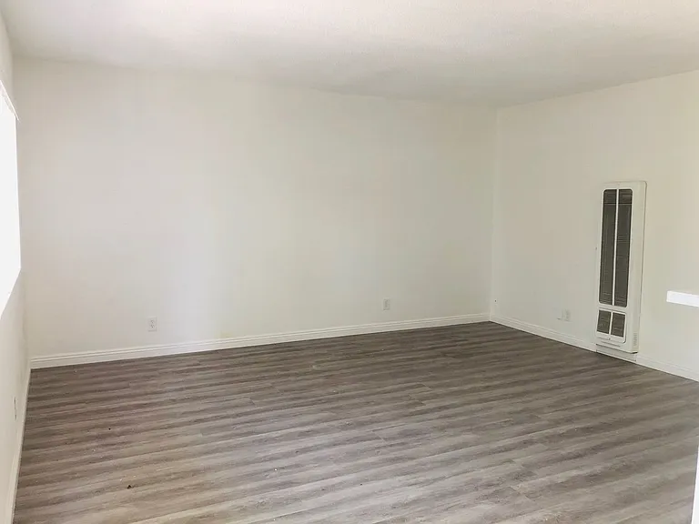 Lakewood Landing Apartments — Photo 18