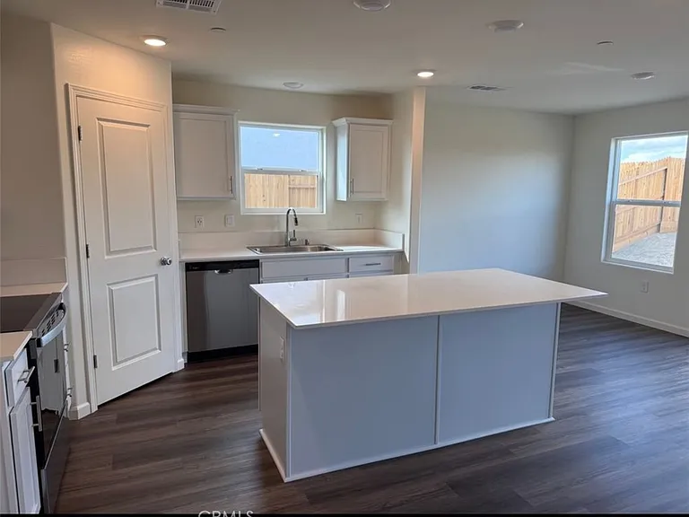 8824 Scintilla Ave — Photo 8