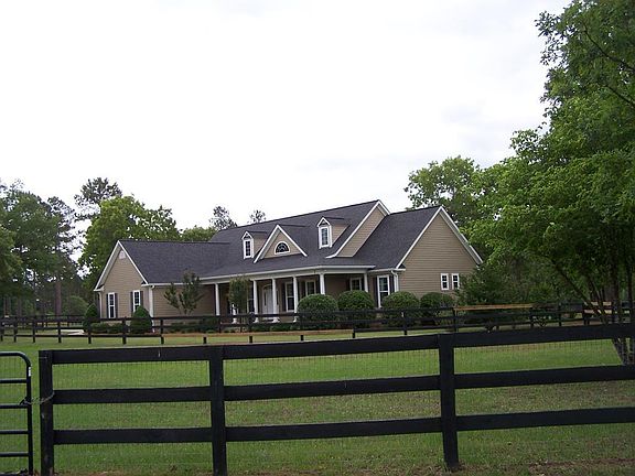 2nd image of 3030 Chewacla Ln