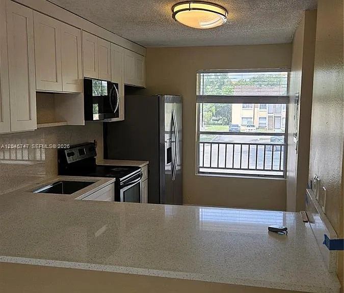 8039 SW 21st Ct #8039 — Photo 17