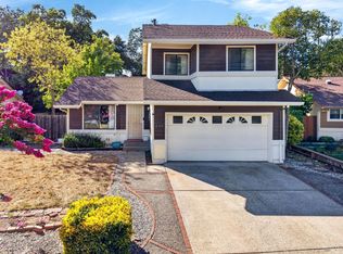 849 Falcon Way, Healdsburg, CA 95448