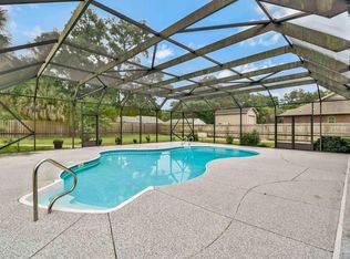950 Paradise Beach Cir, Pensacola, FL 32506