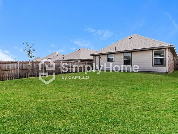 5th image of 1414 Matthew Dr