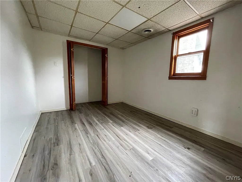 2 bed, 1.0 bath, 700 sqft, $1,000 — Photo 3