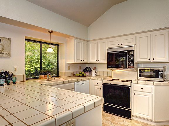 5th image of 7647 Falkirk Dr