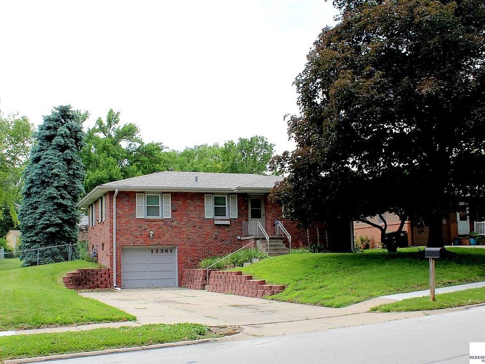 1st image of 12361 Bel Dr