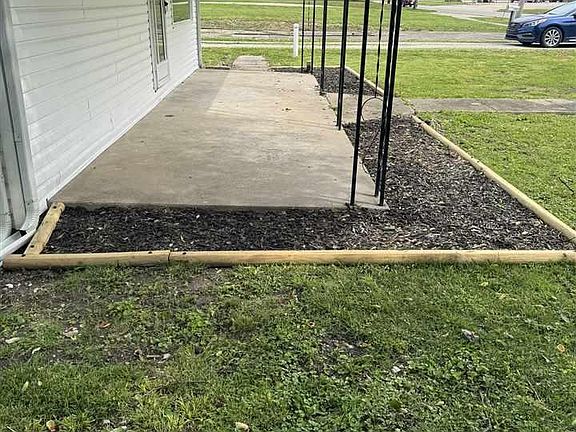 4th image of 760 S State Road 59