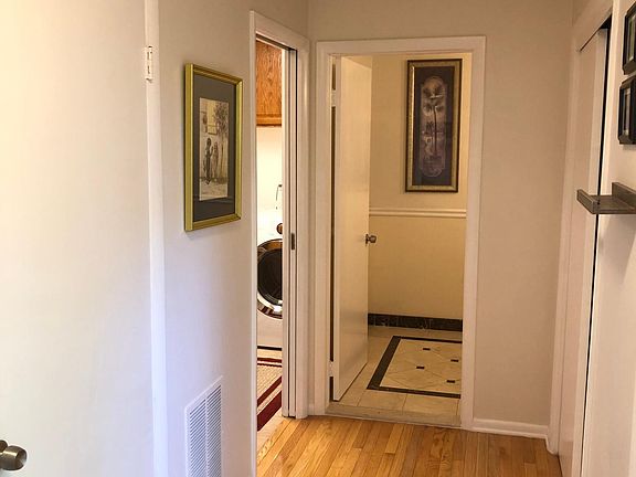 Entry Floor with laundry and power bath.