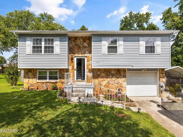 5716 Montina Rd, Knoxville, TN 37912