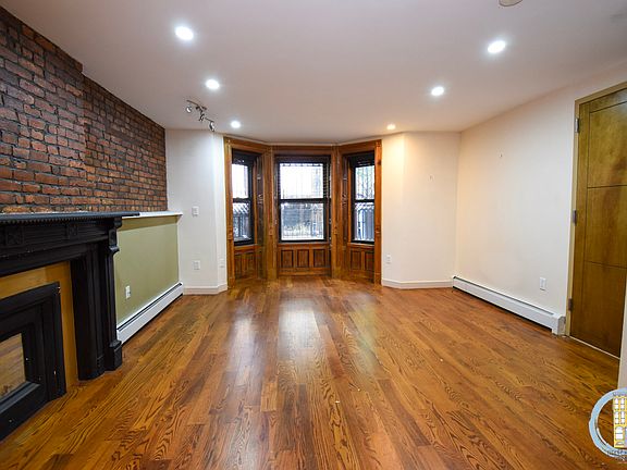 2nd image of 212 Hancock St #Aa