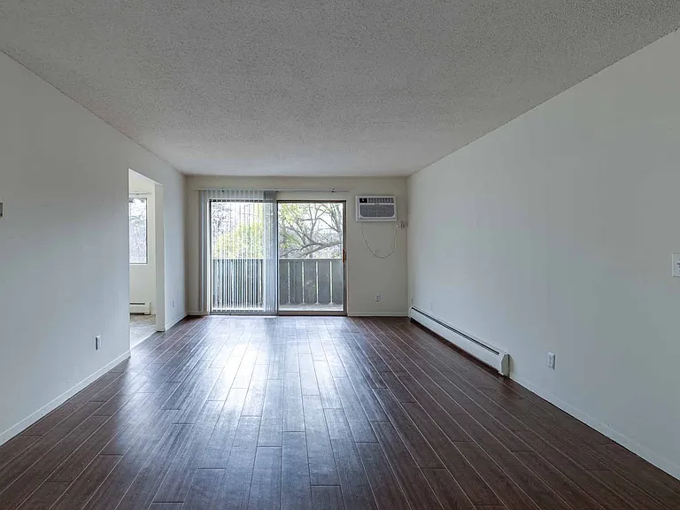 Victoria Flats Roseville — Photo 48