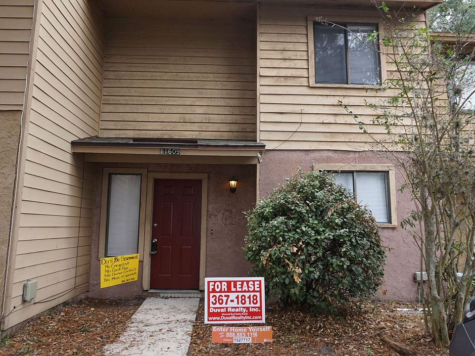 1st image of 11609 Dunes Way Dr N