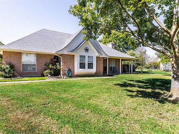 2nd image of 416 Wren Ct