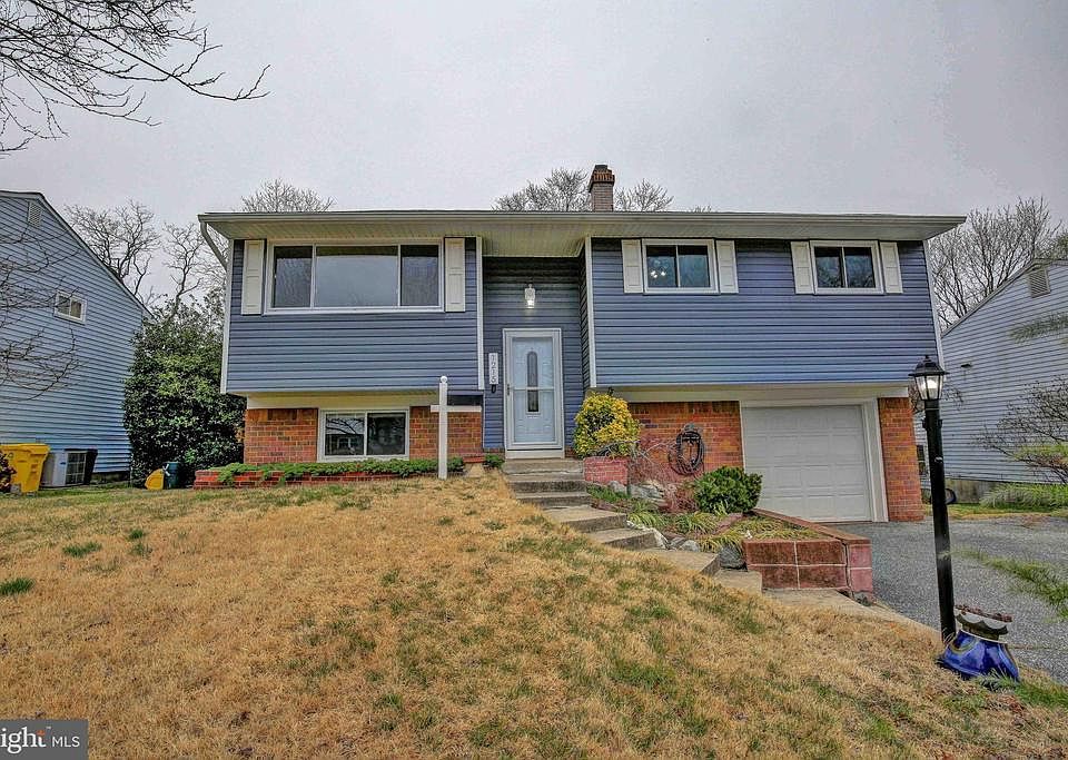 1st image of 1215 Aster Dr