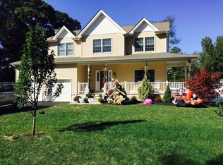 611 Main St, Bayville, NJ 08721