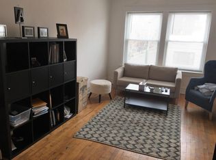 2458 N Racine Ave #2N, Chicago, IL 60614