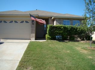 1011 Clayton Dr, Leander, TX 78641