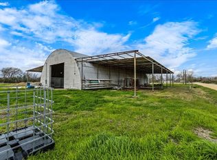 108 Palacios Ave, Lolita, TX 77971