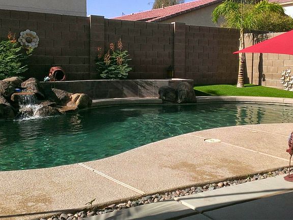 4th image of 430 E Pasture Canyon Dr