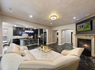 7096 Carmona, Grand Prairie, TX 75054
