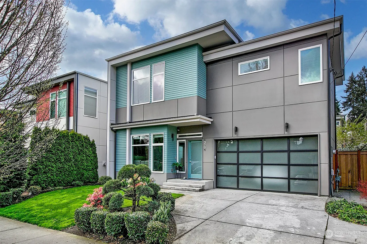 3 bed, 2.5 bath, 2290 sqft, $4,650 — Photo 1
