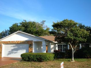 9400 Lake Christina Ln, Port Richey, FL 34668