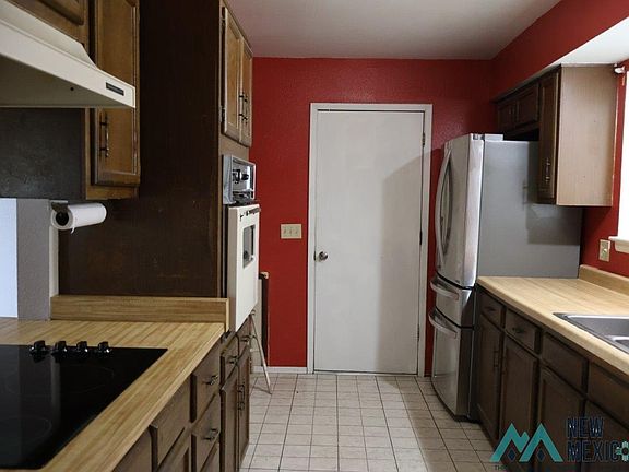 2nd image of 1236 Clovis Ave