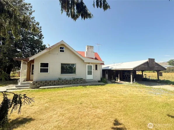 64 Epley Road, Omak, WA 98841