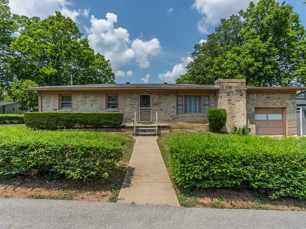 209 Sterns St, Paris, KY 40361