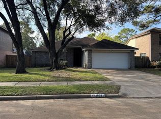 16331 Chimneystone Dr, Houston, TX 77095