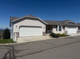 2022 Pacific Way #27, Kamloops, BC V1S 1T1