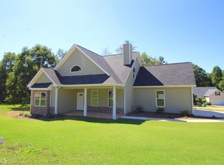 1377 Charleston Ave, Commerce, GA 30529