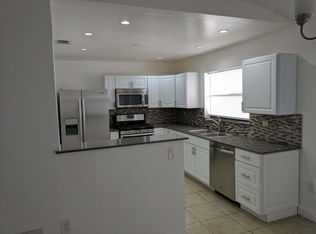11631 NW 42nd St, Fort Lauderdale, FL 33323
