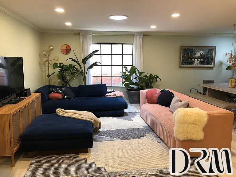 5909 N Ross Ave — Photo 2