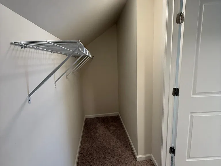 23910 Catawba Hill Dr — Photo 45