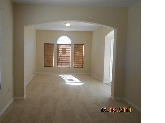 2nd image of 843 Lost Grove Cir