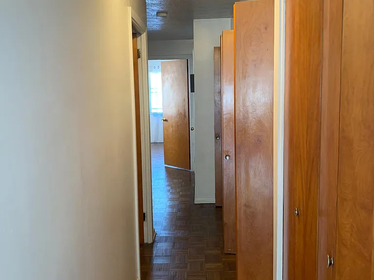 2616 Mayfield Rd #3 — Photo 8
