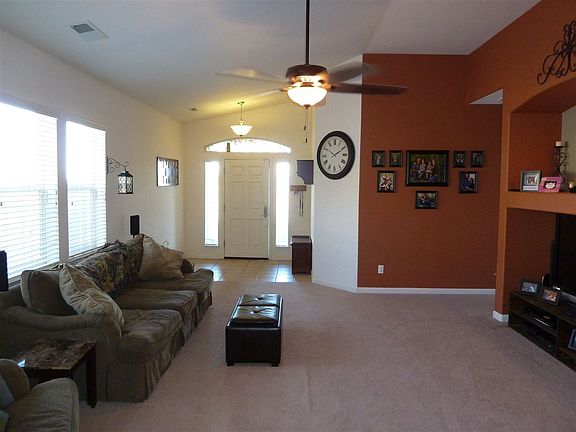 3rd image of 175 Royal Oaks Dr
