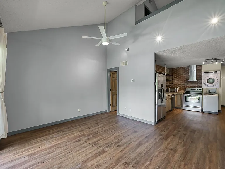 12900 Walden Rd #216B — Photo 6