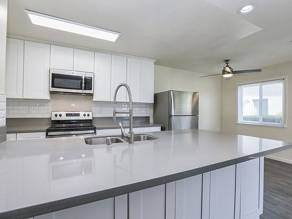 5th image of 5509 Tyhurst Ct APT 2