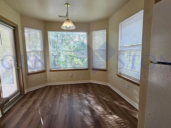 4th image of 1805 E Overland Rd #42